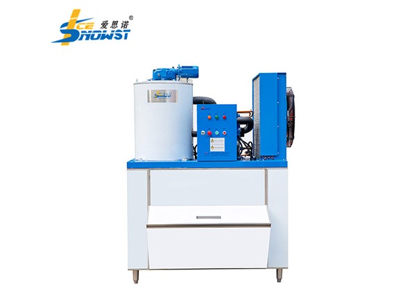 小型片冰機哪個牌子好？愛思諾制冰機值得您信賴！