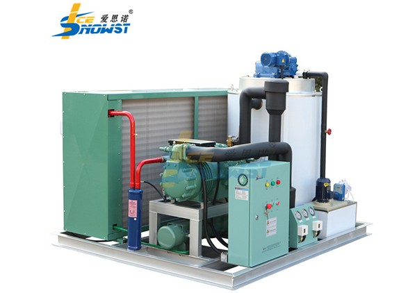 工業(yè)制冰機(jī)怎么清洗？一起來了解愛思諾的清洗步驟！
